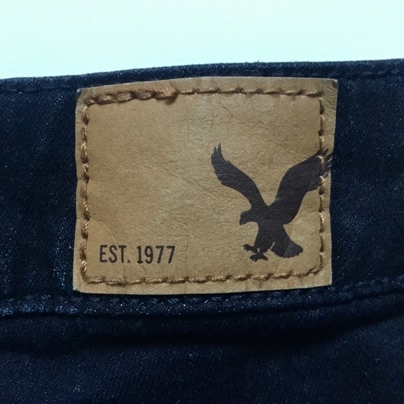 American Eagle Outfitters High-Waisted Cut Off Denim Jean Shorts - Picture 8 of 9